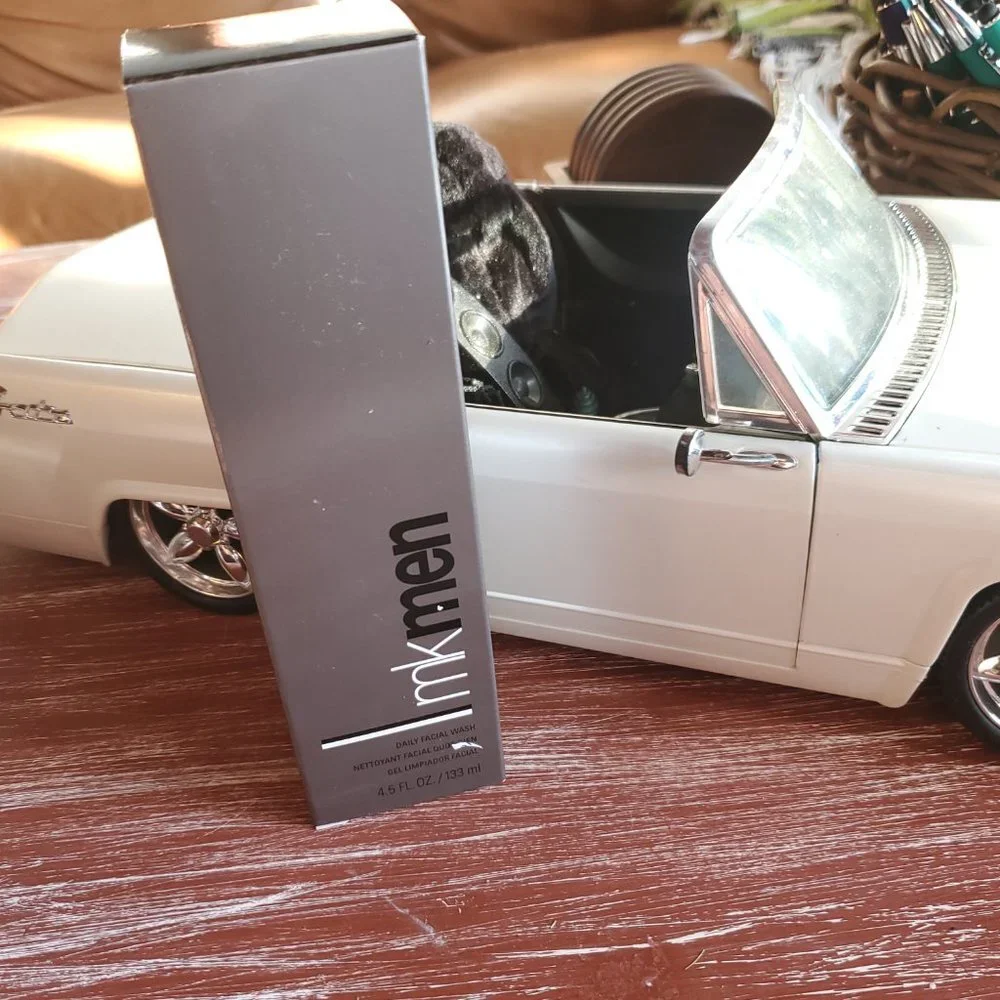Mary Kay men daily